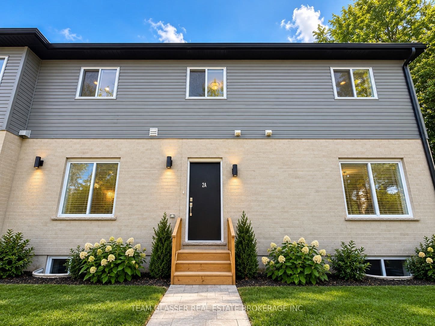 143 Marconi Court, London East, ON N5V 0C9