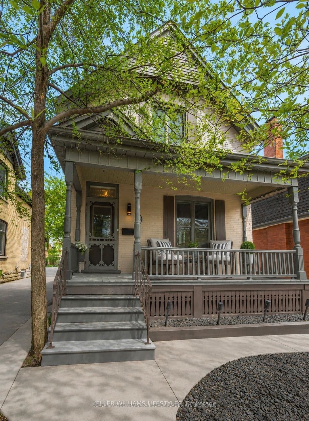 28 Renwick Avenue, London East, ON N6A 3V2