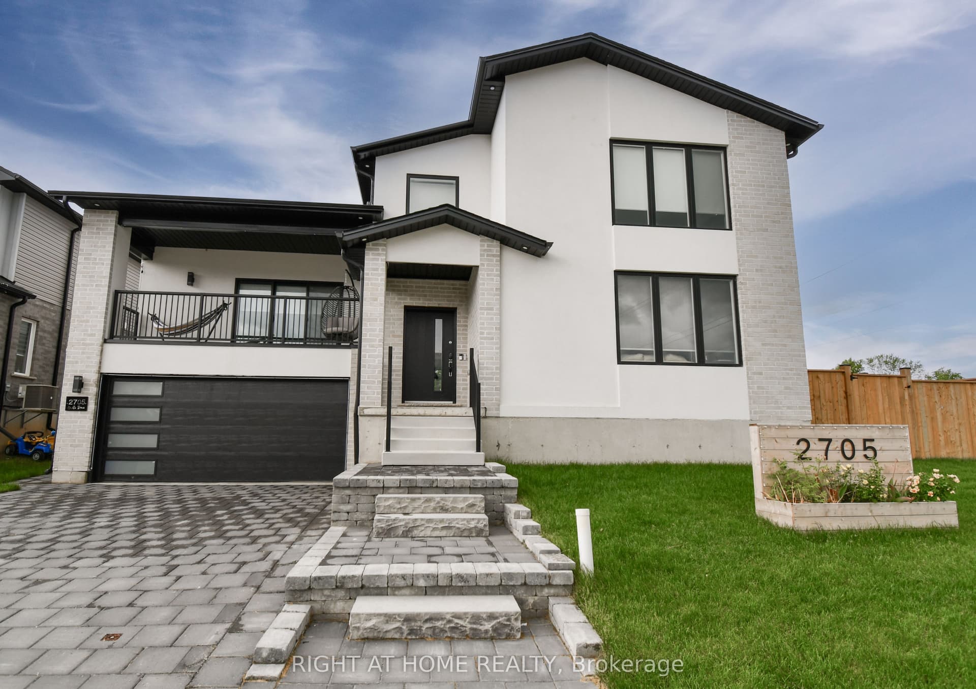 2705 Oriole Drive, London South, ON N6M 0G6