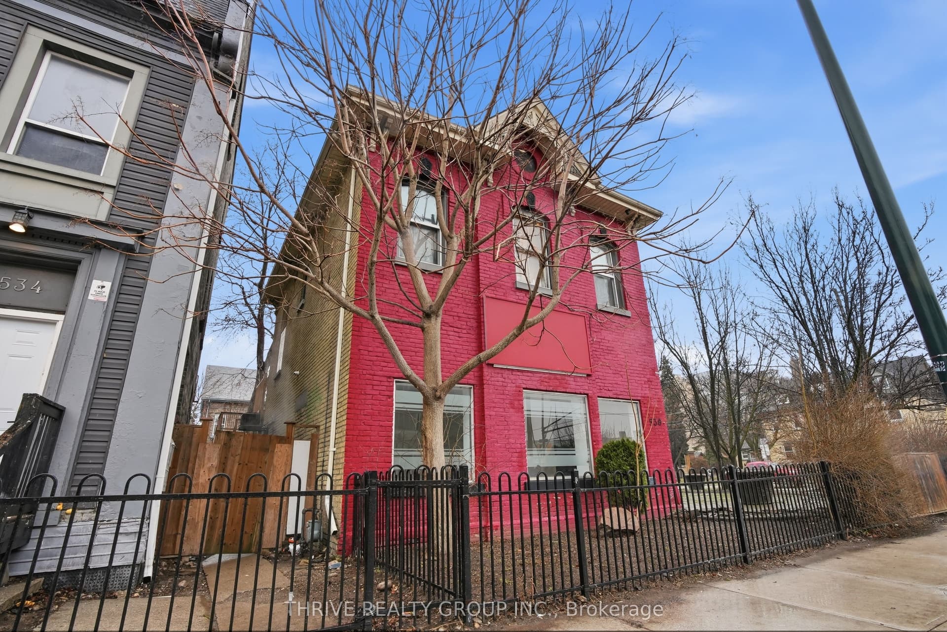 538 Dundas Street 4, London East, ON N6B 1W6