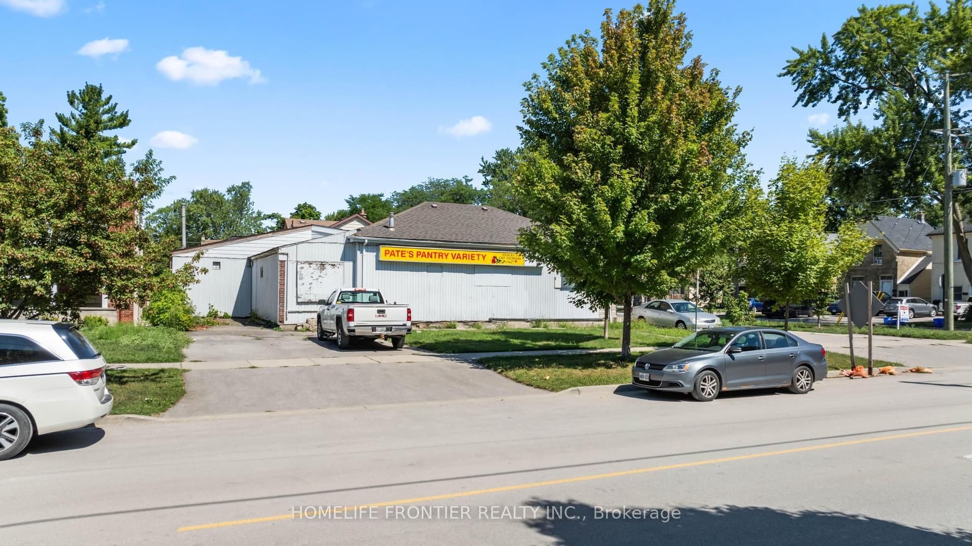 131 Waterloo Street, London East, ON N6B 2M7