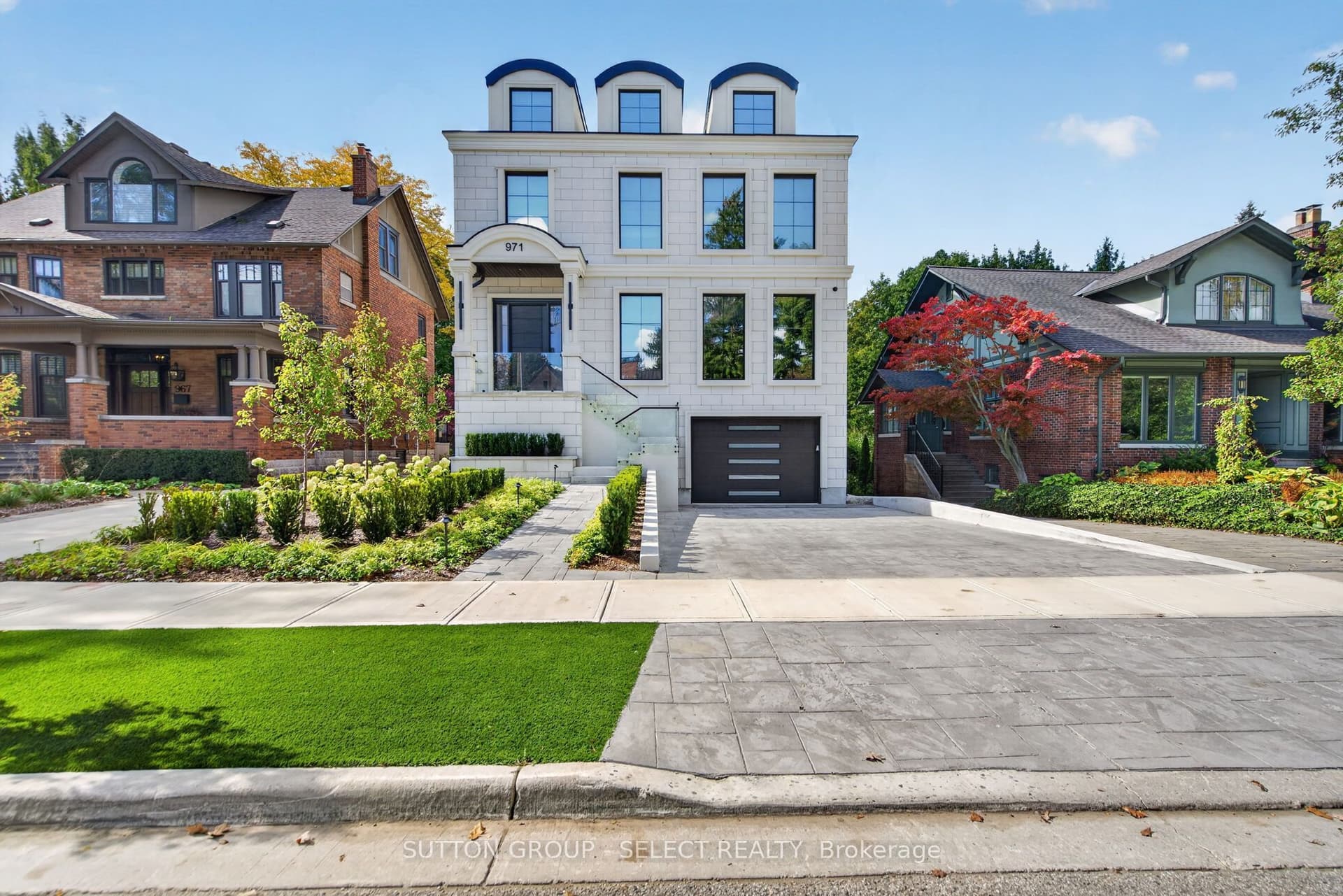 971 WELLINGTON Street, London East, ON N6A 3T3