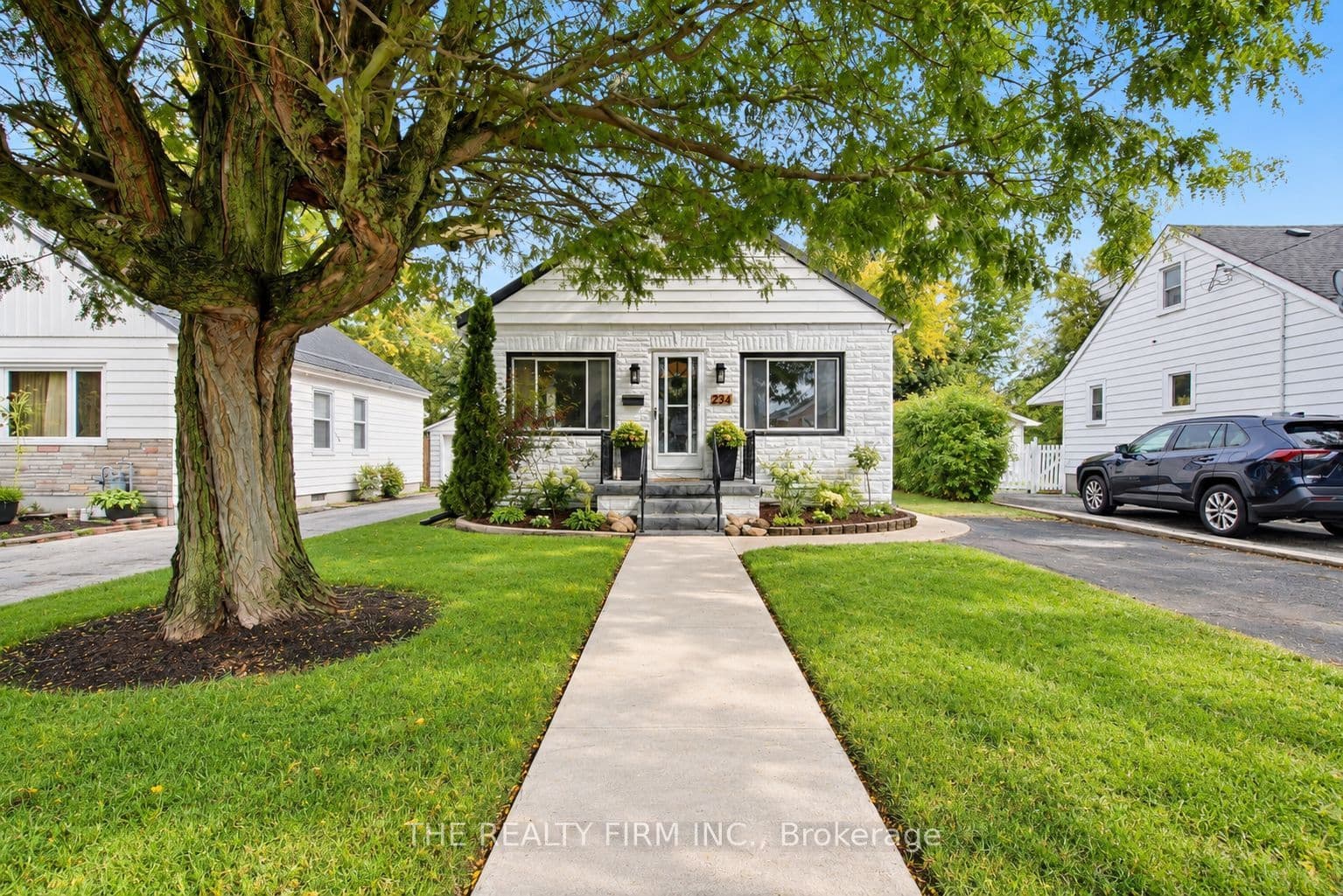 234 St Julien Street, London East, ON N5Z 2N3