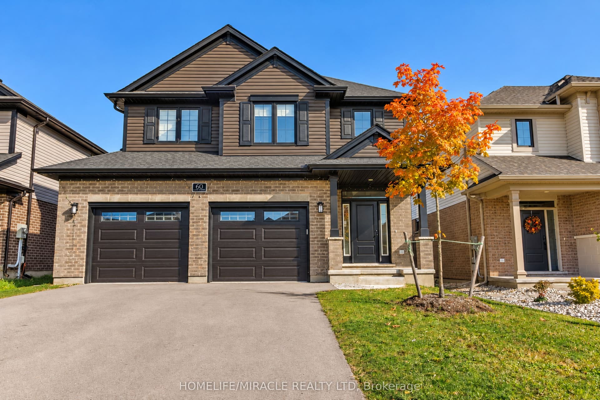 60 Lark Street, Tillsonburg, ON N4G 1B5