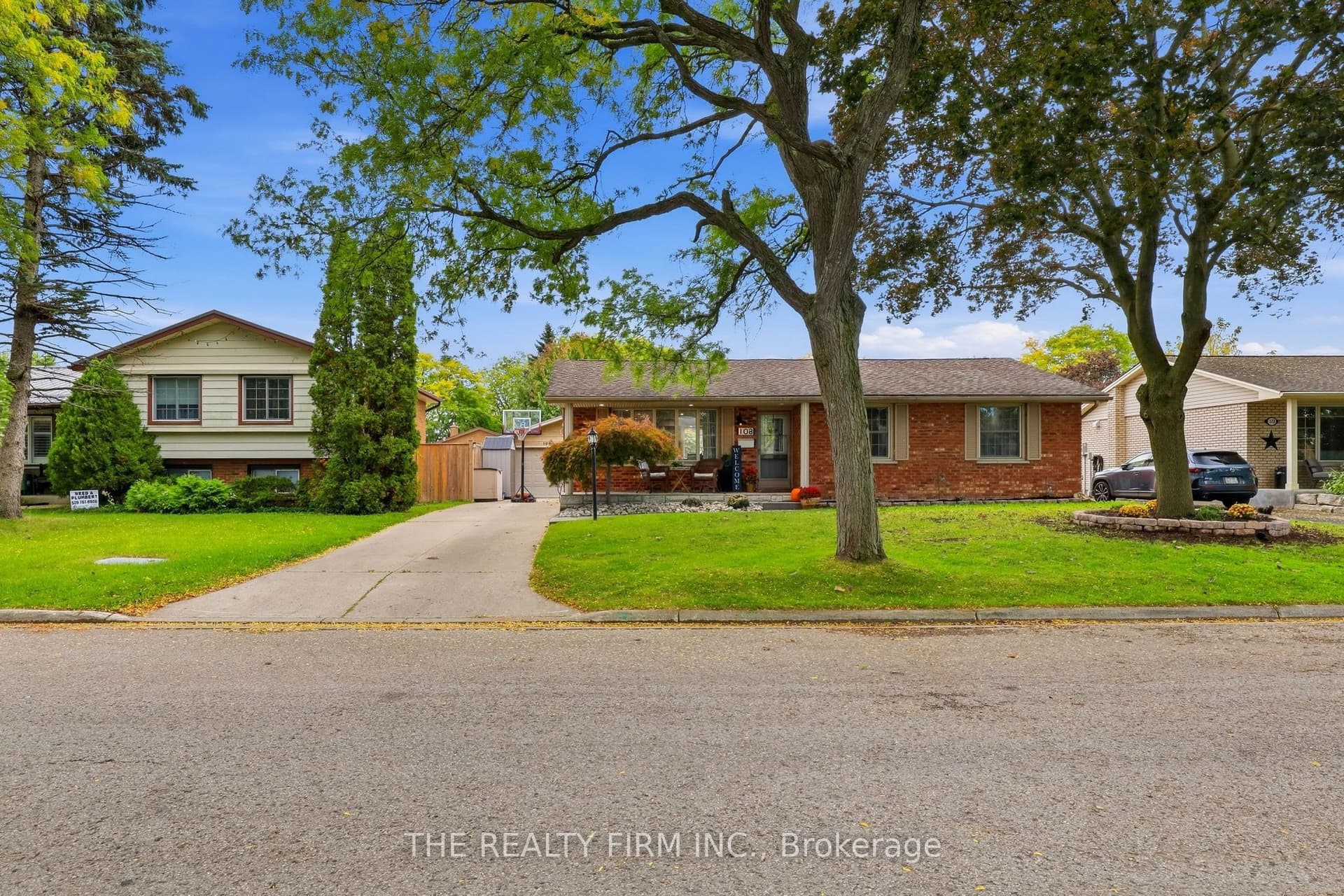 108 Downing Crescent, London South, ON N6C 3C8