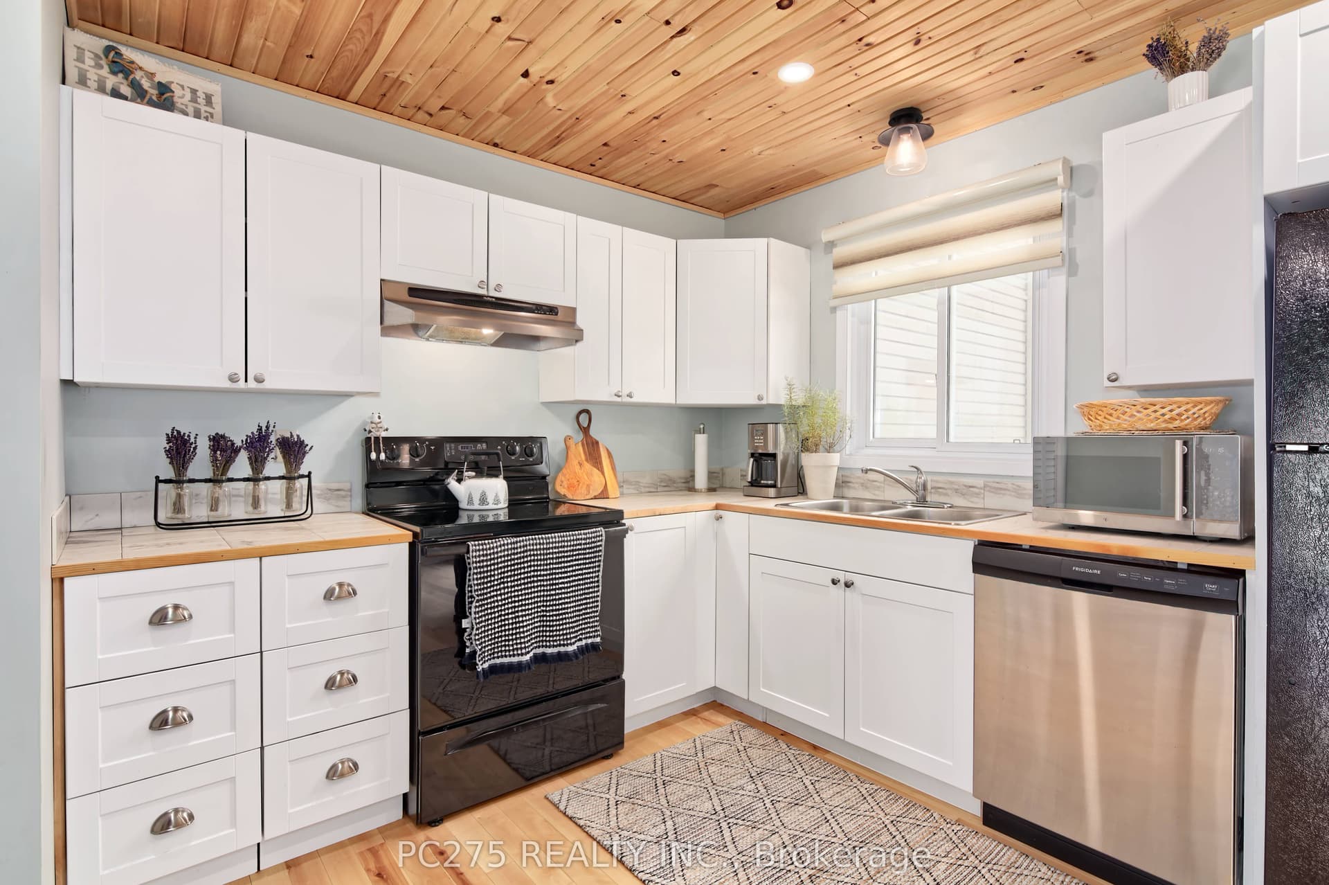 301 Carlow Road 24, Central Elgin, ON N5L 1B7