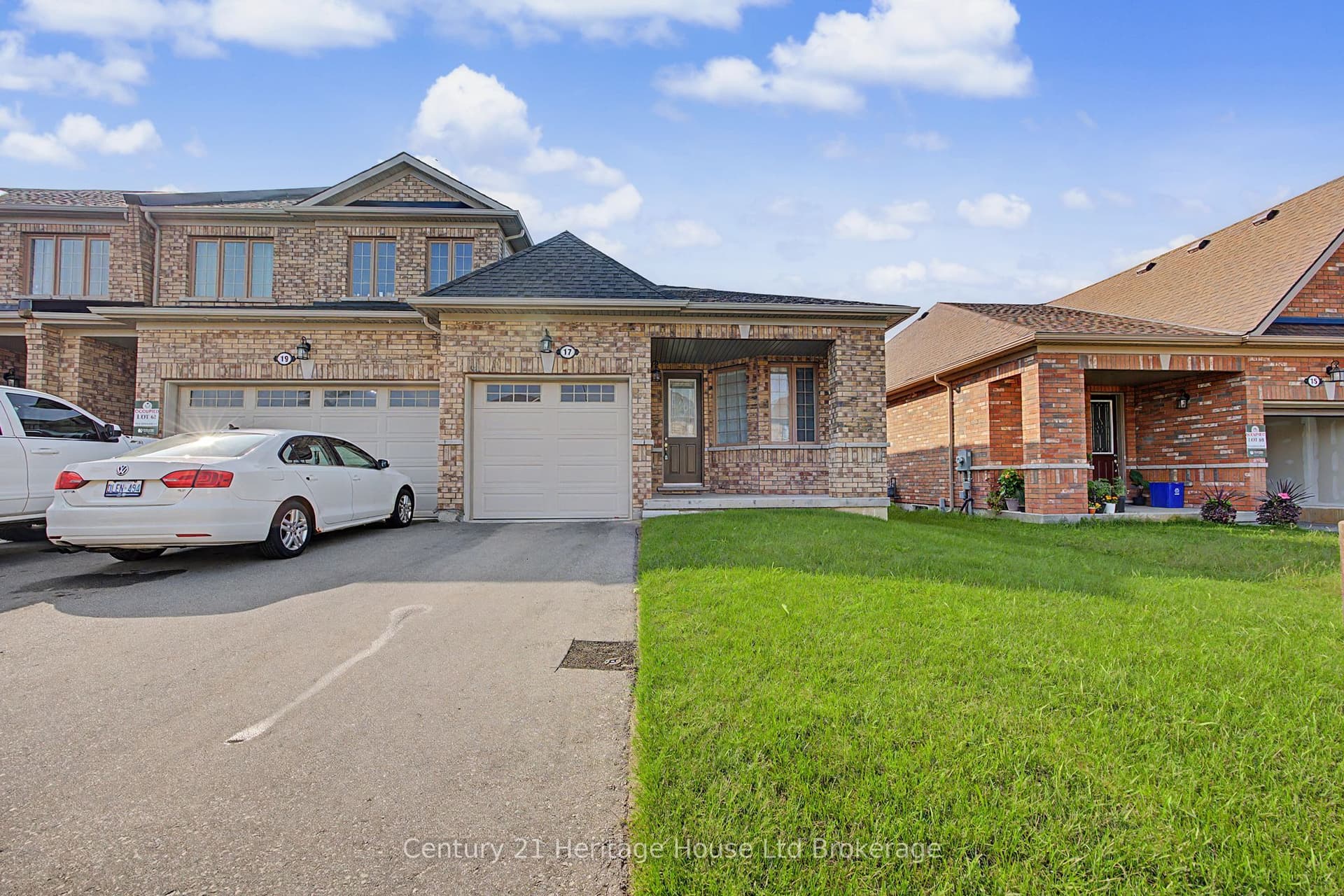 17 Harwood Street, Tillsonburg, ON N4G 0J7