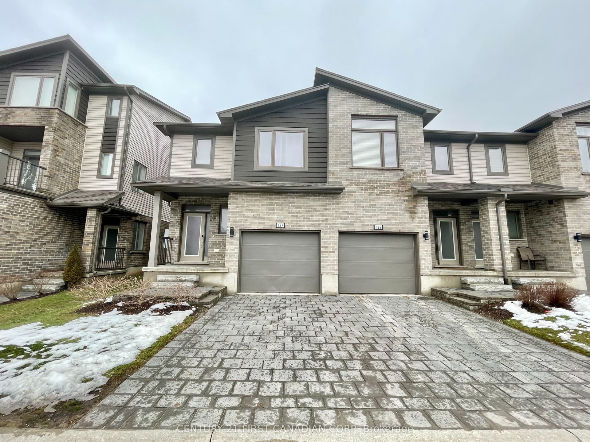 1960 Dalmagarry Road 197, London North, ON N6G 0T8