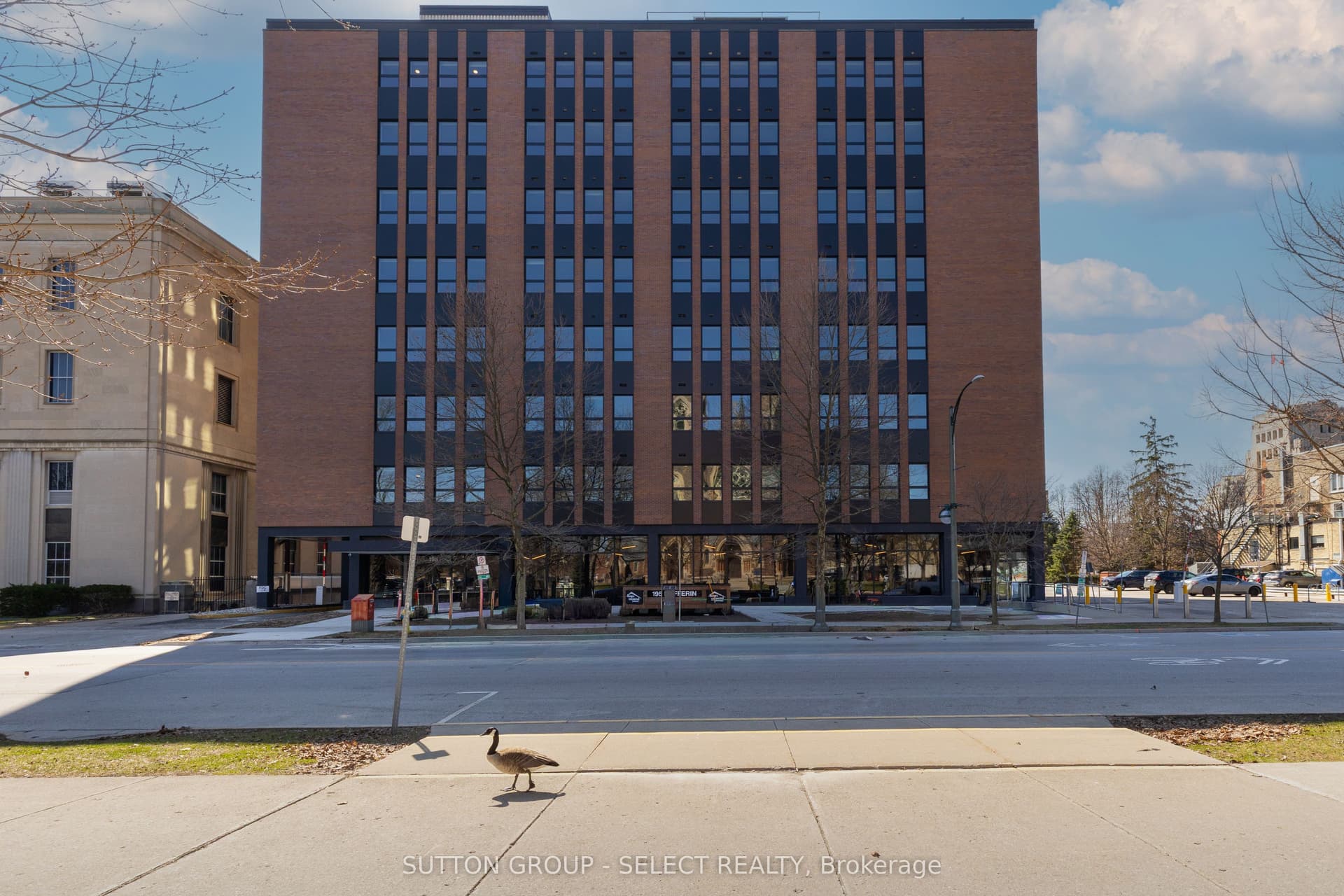195 Dufferin Avenue 213, London East, ON N6K 1K7