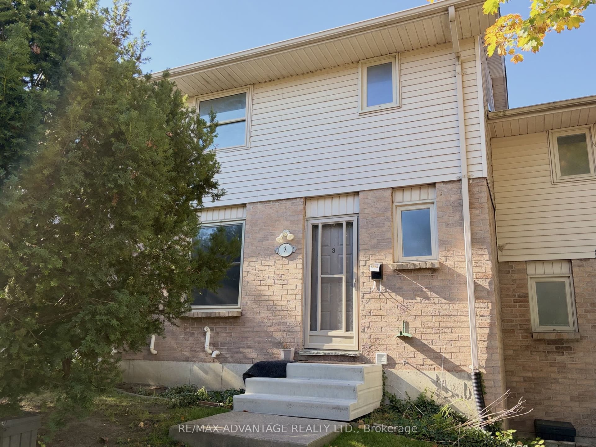 1855 Aldersbrook Road 3, London North, ON N6G 4R6