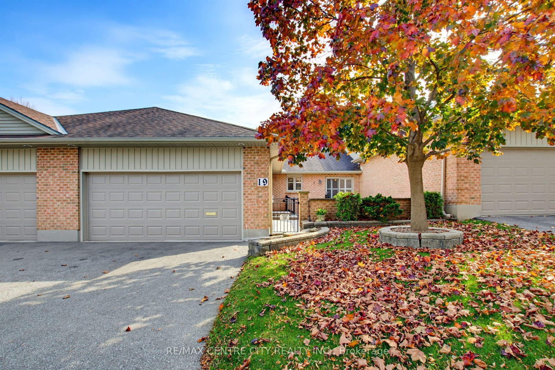 5 Cadeau Terrace 19, London South, ON N6K 4H1