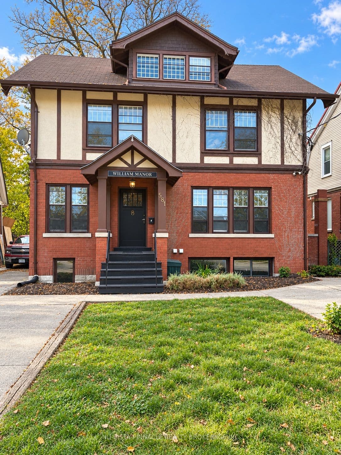 581 W William Street S, London East, ON N6B 3E8