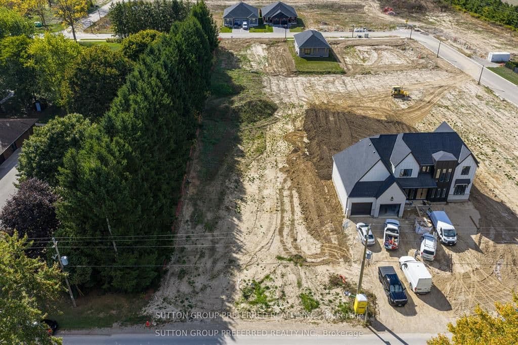 21839 Fairview Road, Thames Centre, ON N0M 2P0