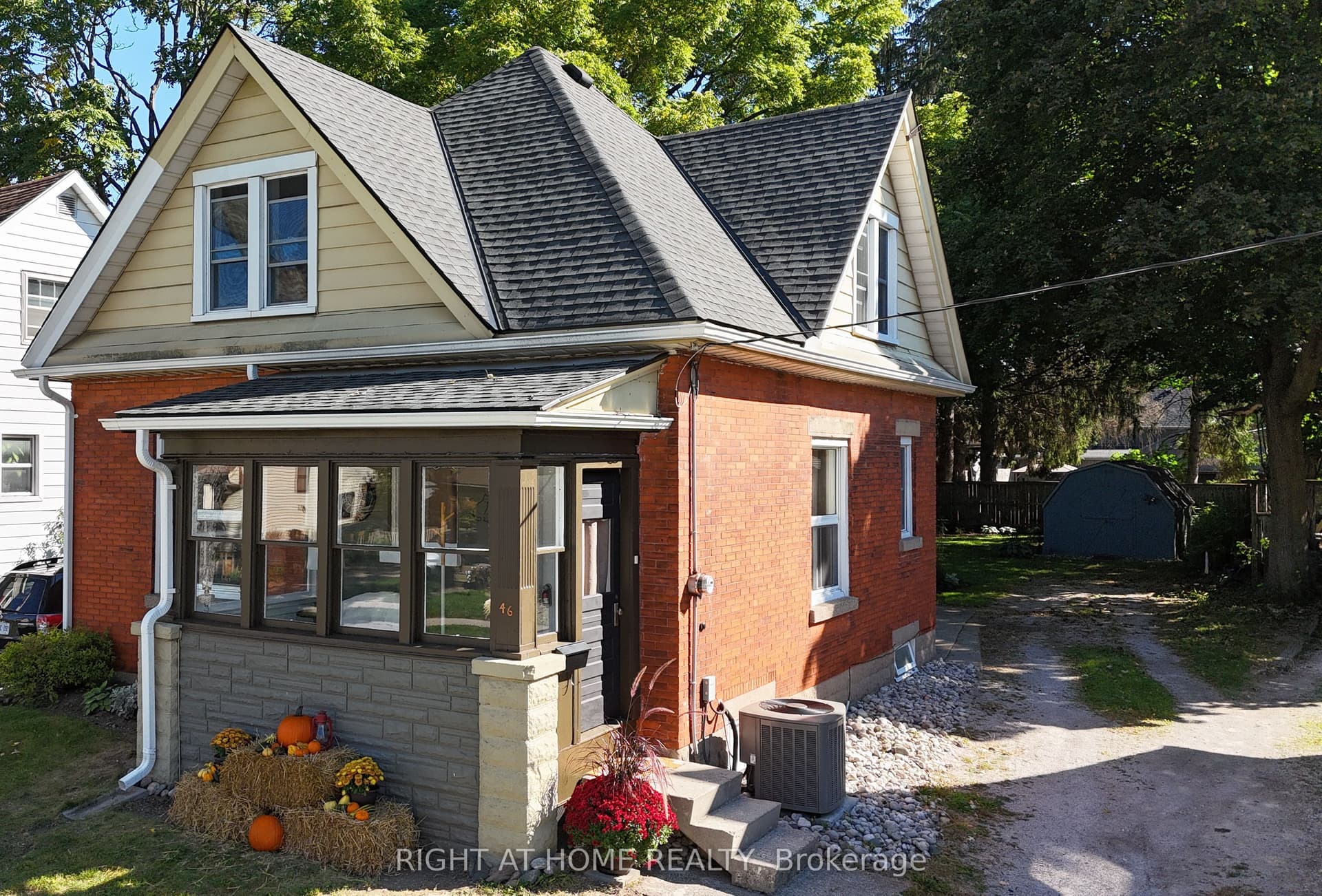 46 West Avenue W, St. Thomas, ON N5R 3P7