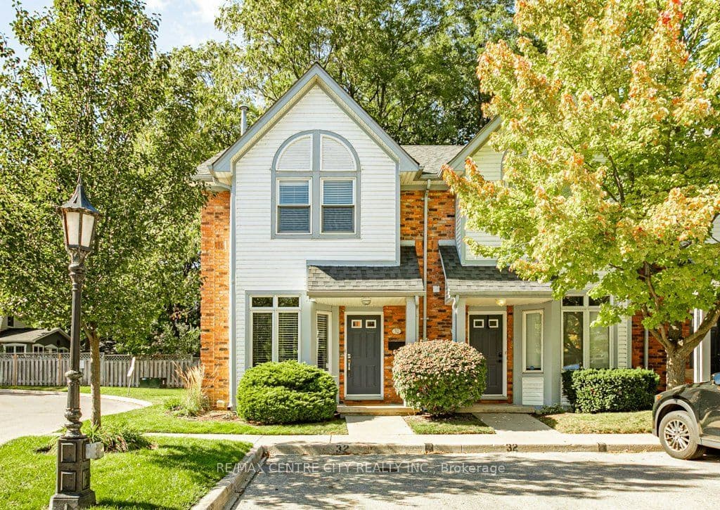 1415 Commissioners Road W 32, London South, ON N6K 1E2