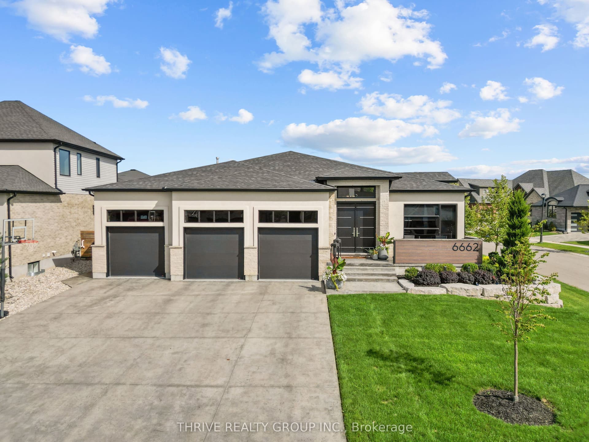 6662 Crown Grant Road, London South, ON N6P 0G3