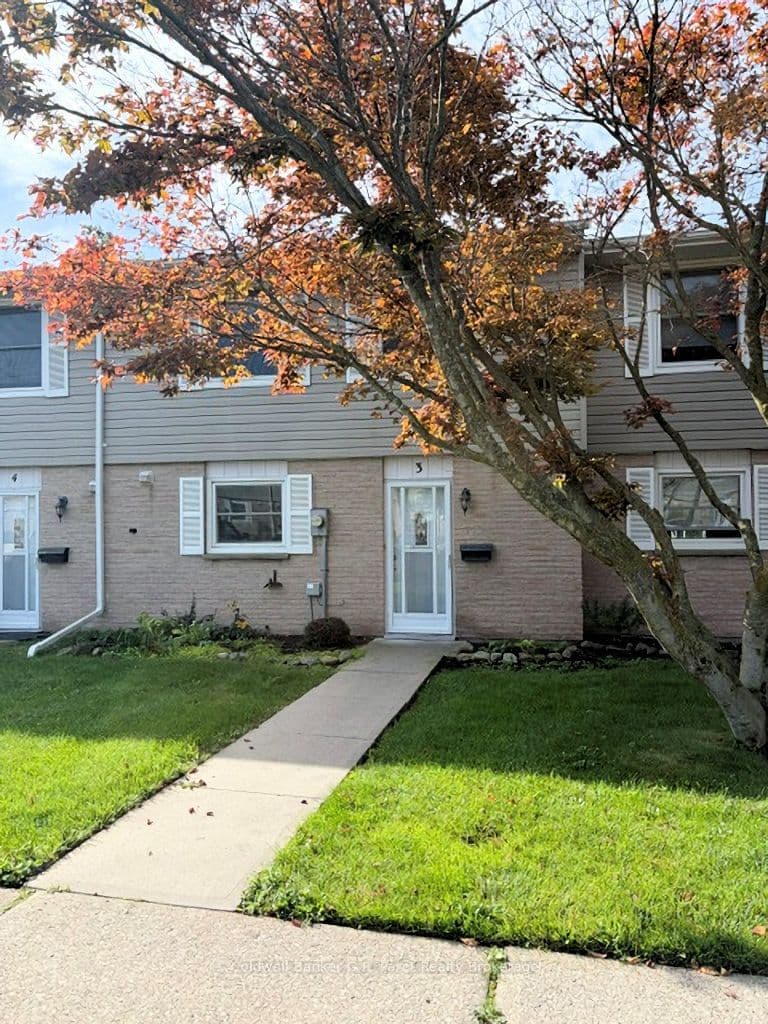 150 Concession Street E 3, Tillsonburg, ON N4G 1P9