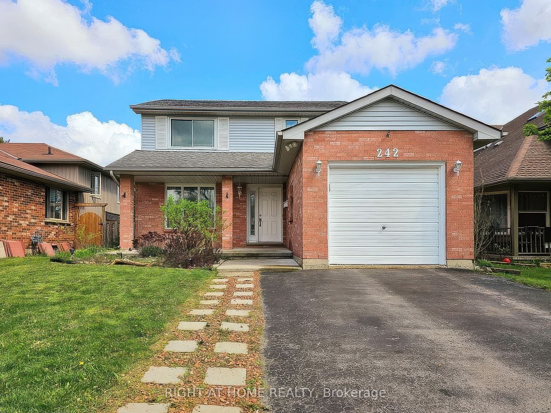 242 Colette Drive, London South, ON N6E 3S8, London South