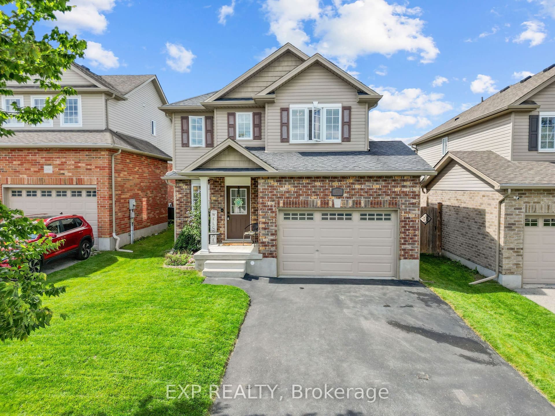 2700 Foxbend Link, London North, ON N6G 0M7