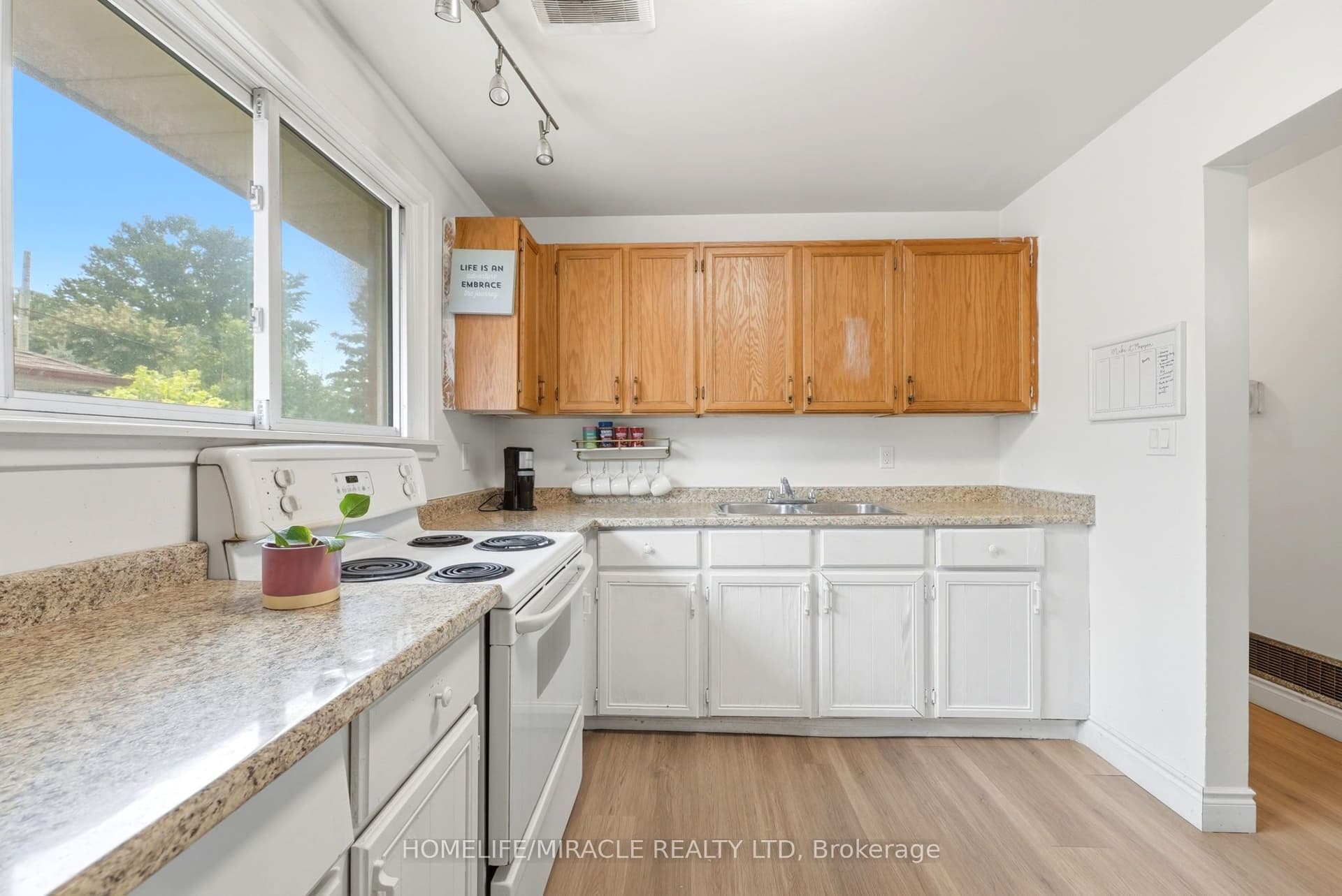 159 Montebello Drive, London East, ON N5W 1S1