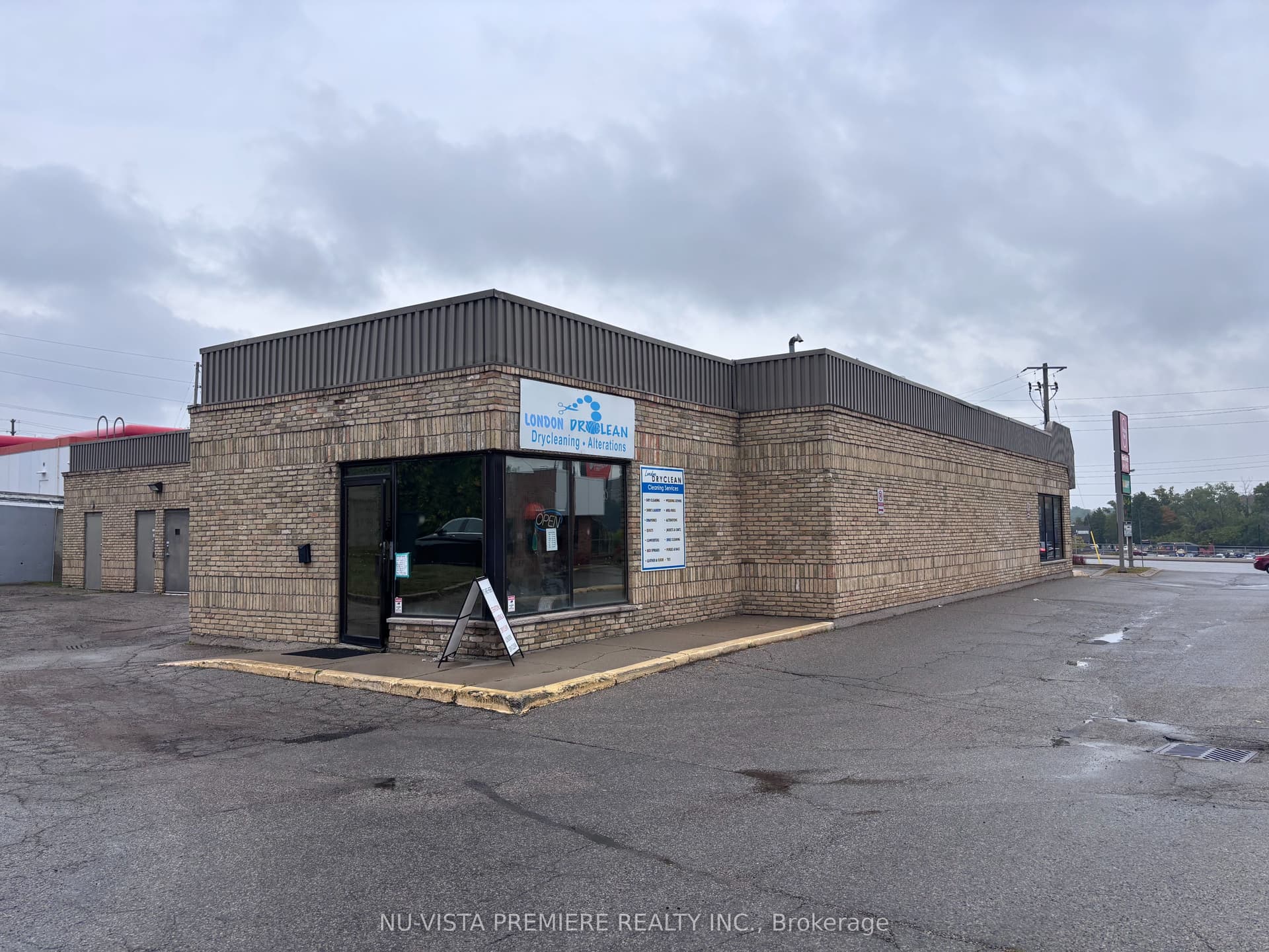 654 Wonderland Road Unit 6, London North, ON N6H 3E5