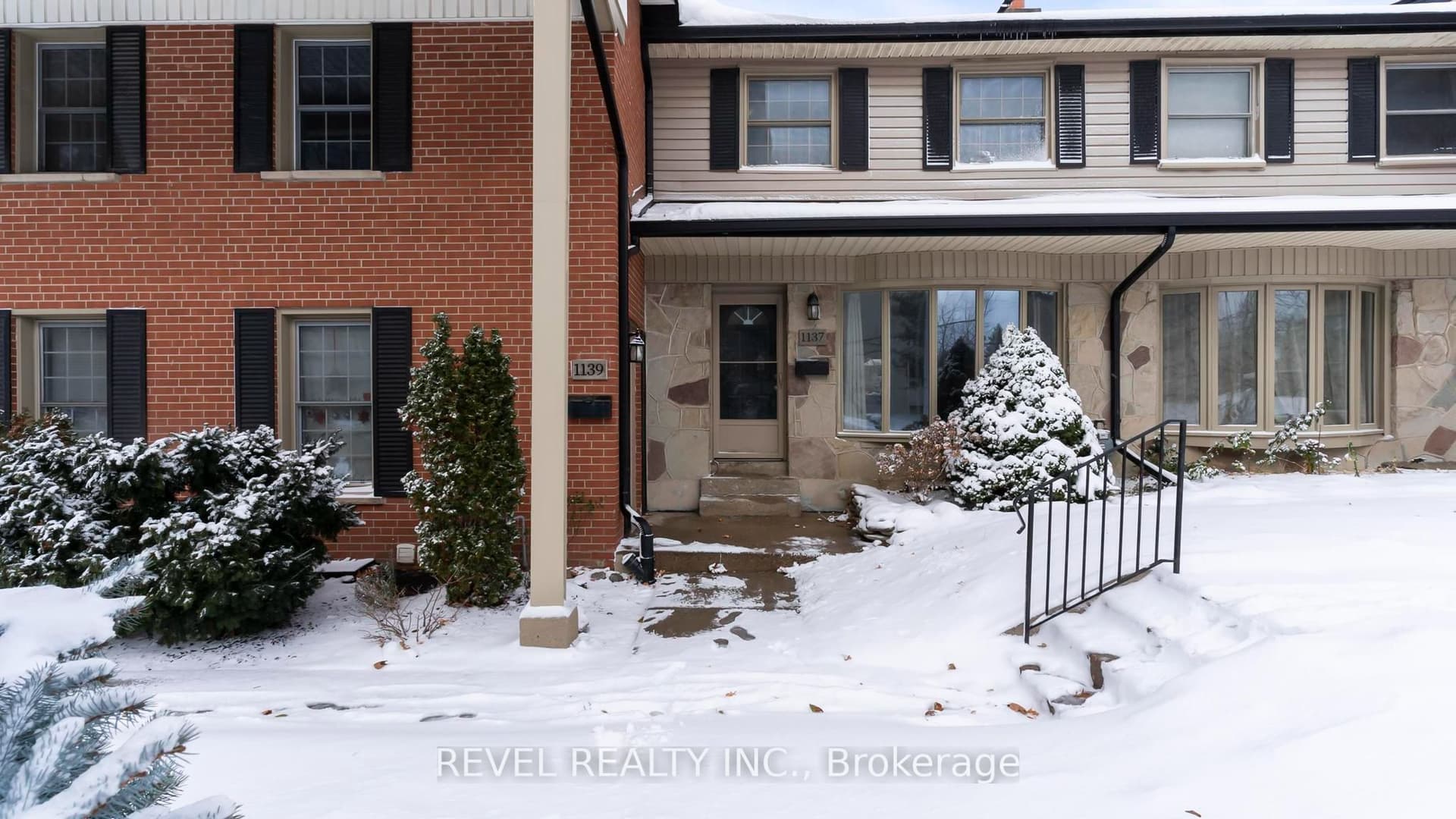 1137 Oxford Street W, London North, ON N6H 1V6