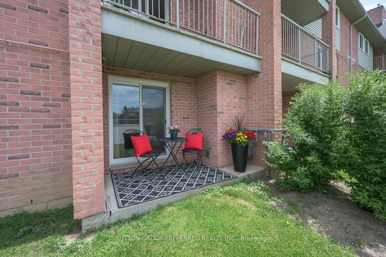 136 Conway Drive 52, London South, ON N6E 3N1