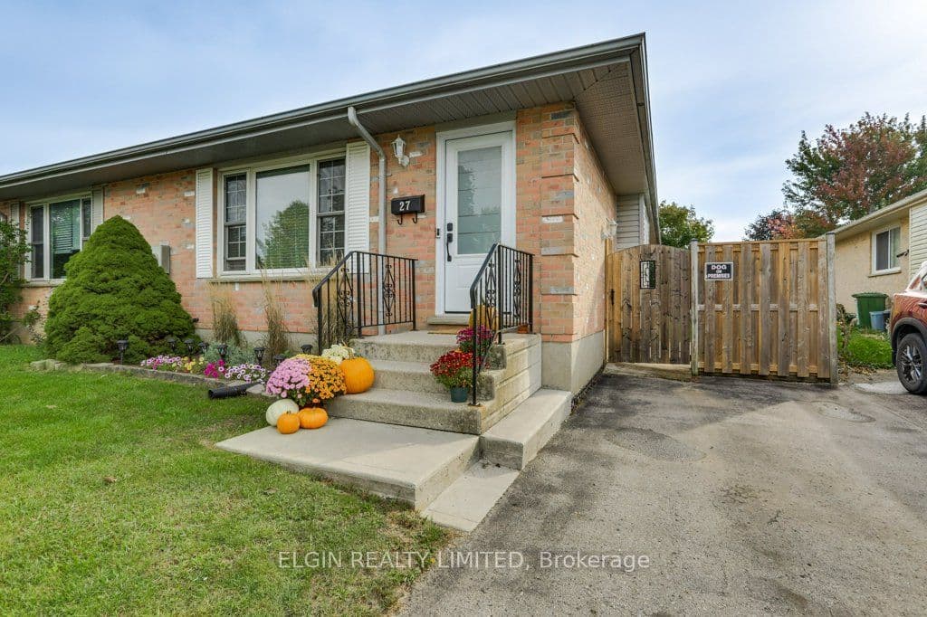 27 Carrie Crescent, St. Thomas, ON N5R 6B9